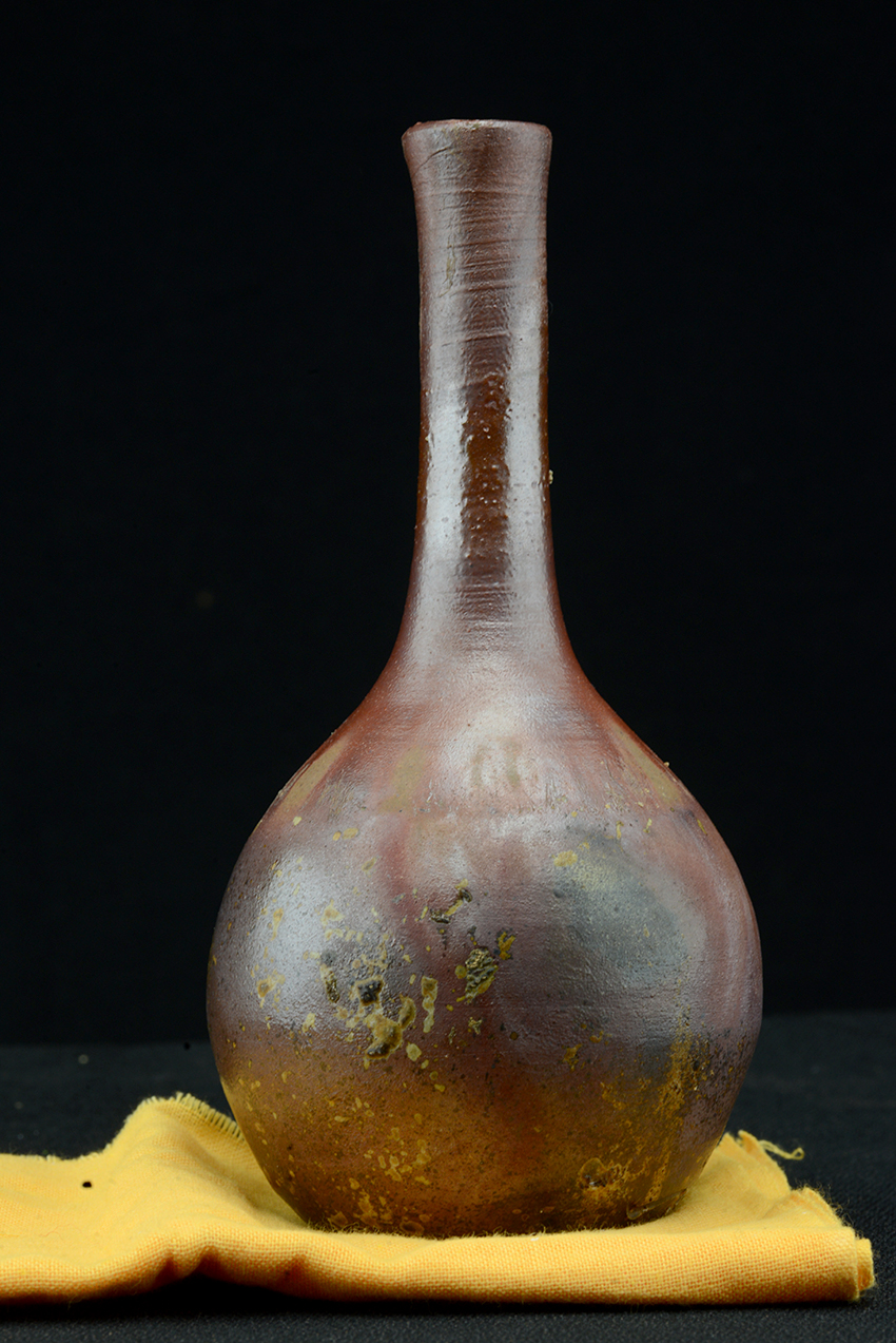 bizen flower vase